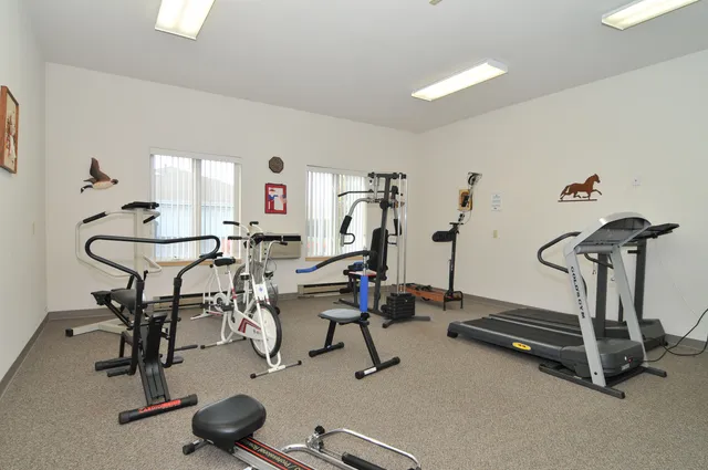 $314,900 | 359 Hartford Square, Unit 5, Hartford, WI 53027