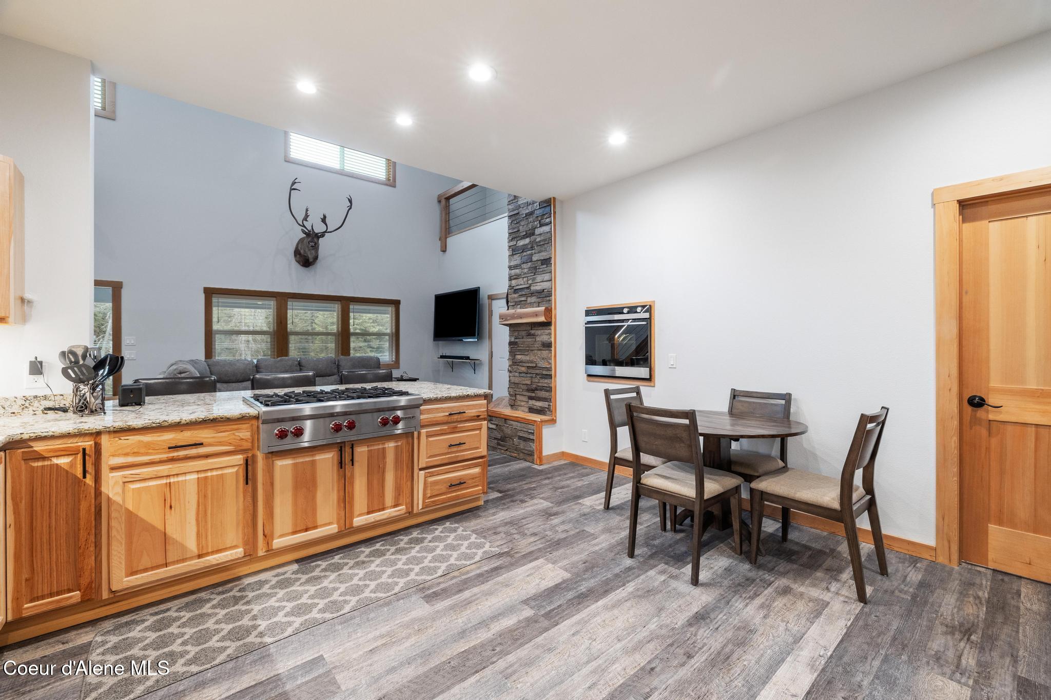 1197 Brown Creek Road Naples, ID 83847 - Photo 12 of 46 11