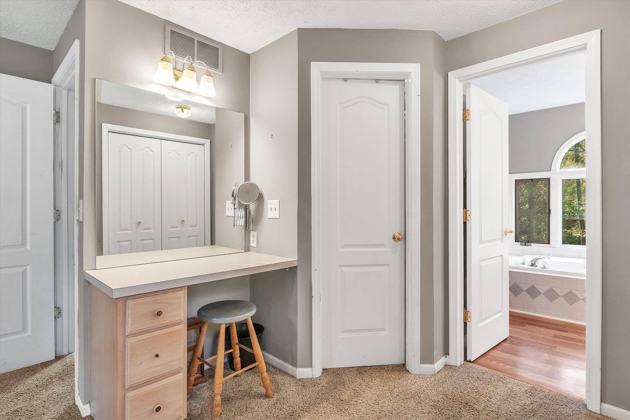 30908 Ridgeview Drive Elkhart, IN 46517 - Photo 14 of 36 Gallery Image 14