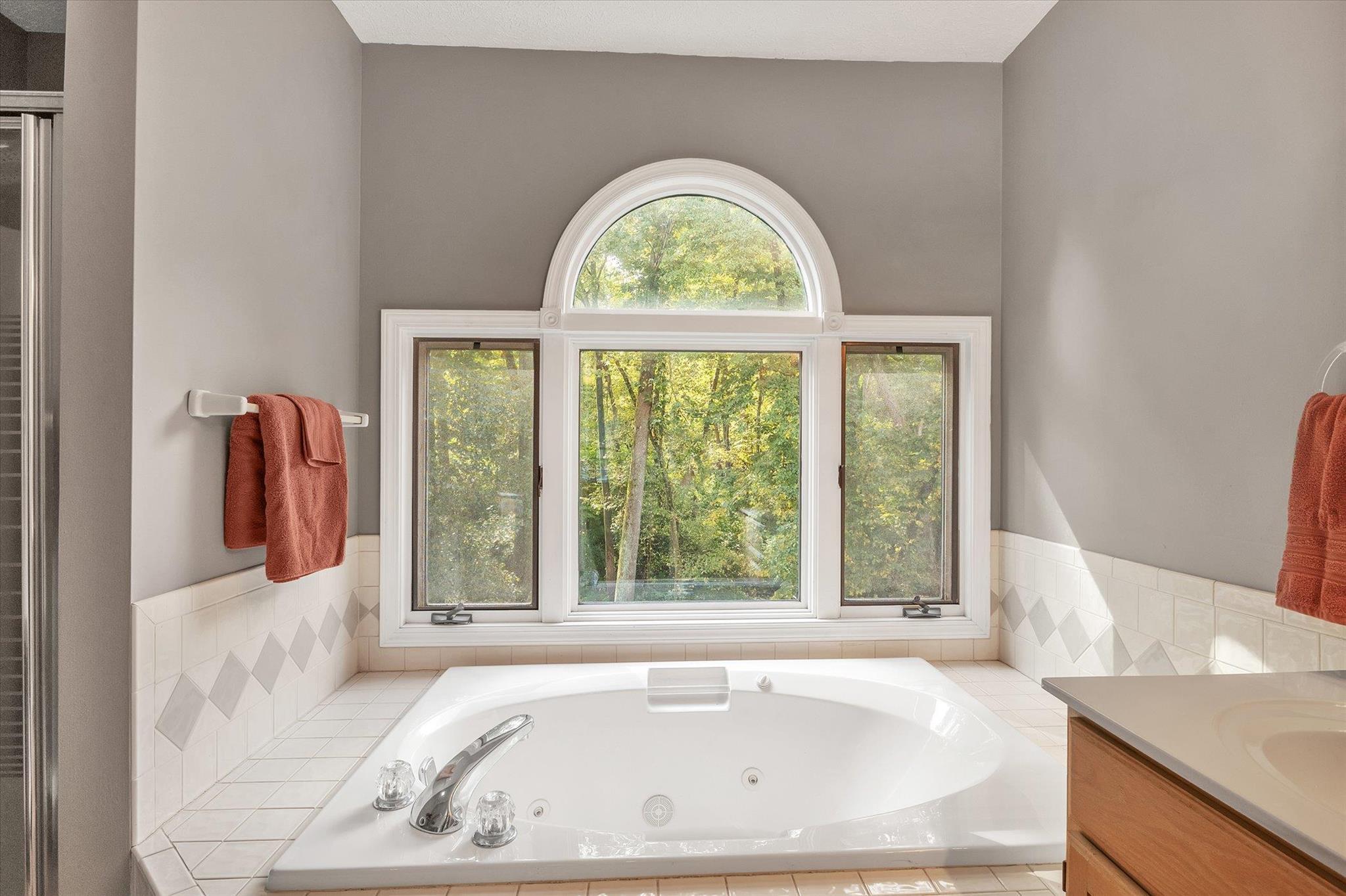 30908 Ridgeview Drive Elkhart, IN 46517 - Photo 16 of 36 Gallery Image 16