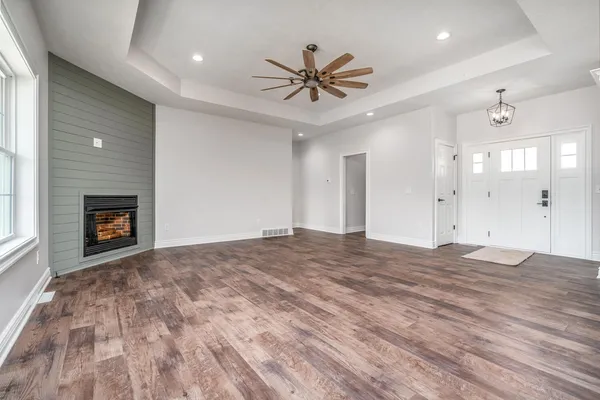 $409,900 | 205 Ridgeview Drive, Battle Creek, MI 49015