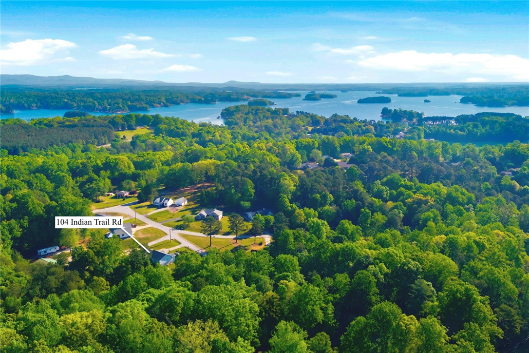104 Indian Trail Road Seneca, SC 29672 - Photo 2 of 46