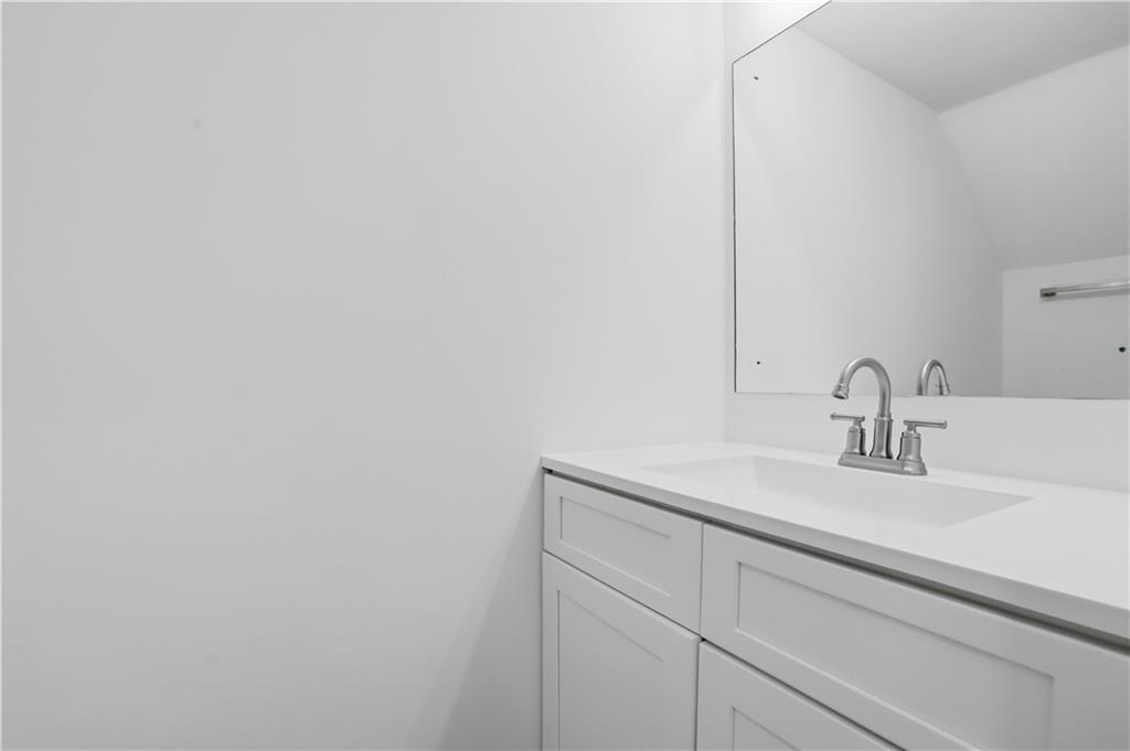 3113 Colonial Way, Unit L Atlanta, GA 30341 - Photo 13 of 27