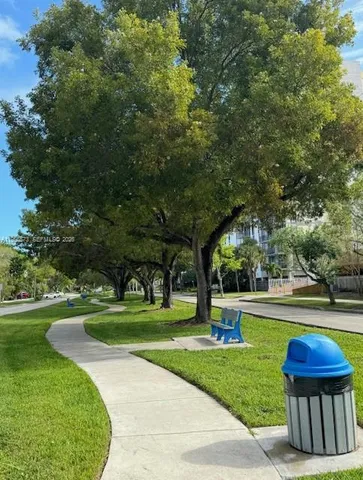 $2,200 | 2020 Northeast 135th Street, Unit 409, North Miami, FL 33181