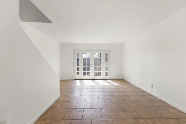 $1,395 | 3539 East Palm Lane, Phoenix, AZ 85008