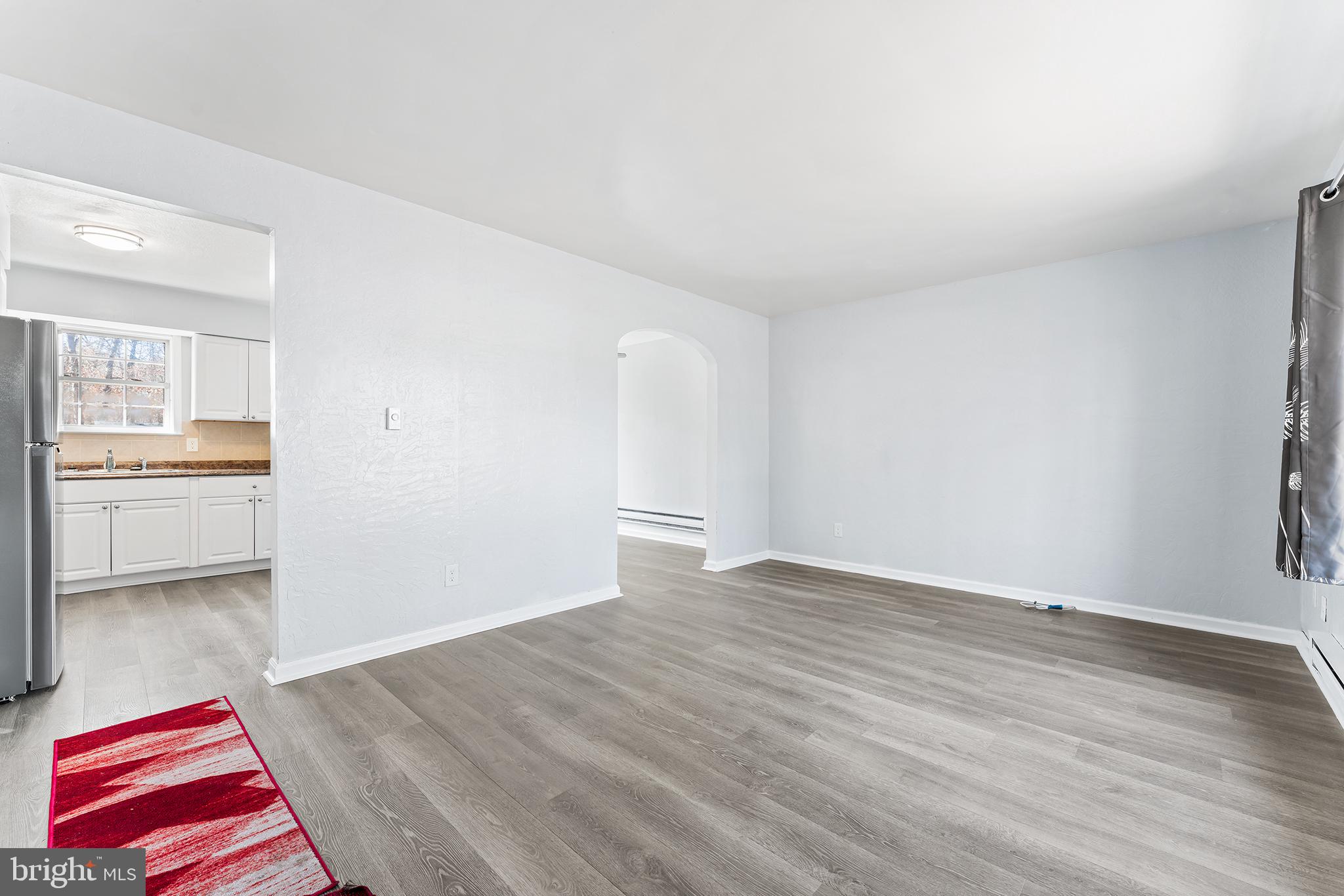 347 Broadlane Road Williamstown, NJ 08094 - Photo 3 of 30