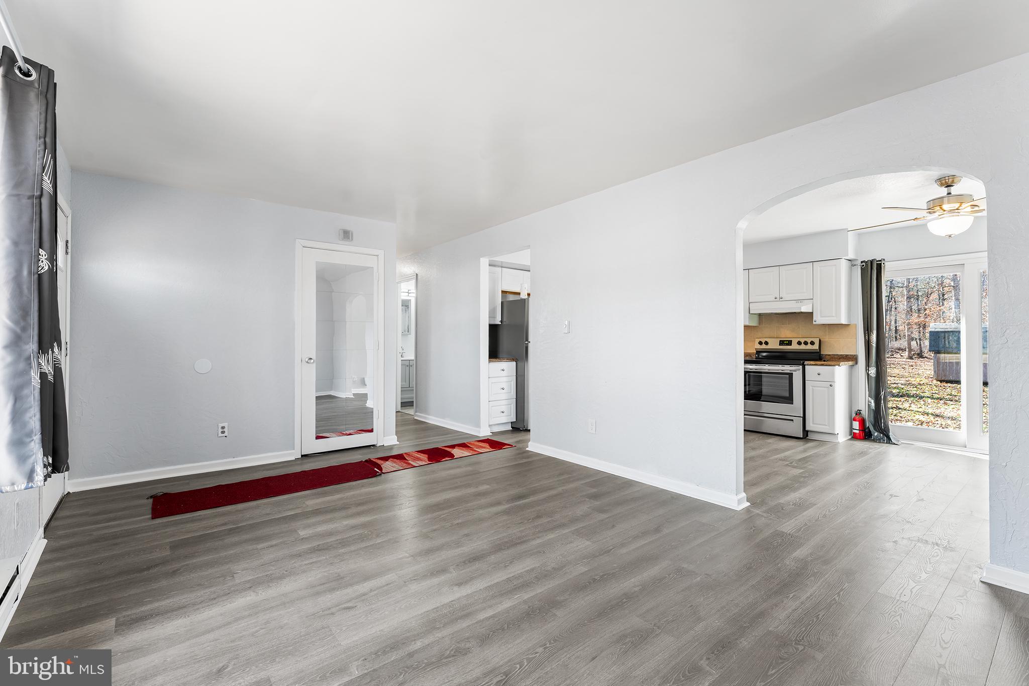 347 Broadlane Road Williamstown, NJ 08094 - Photo 6 of 30
