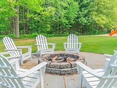 18372 North Ridge Court, Unit 15 Spring Lake, MI 49456 - Photo 25 of 30 Firepit