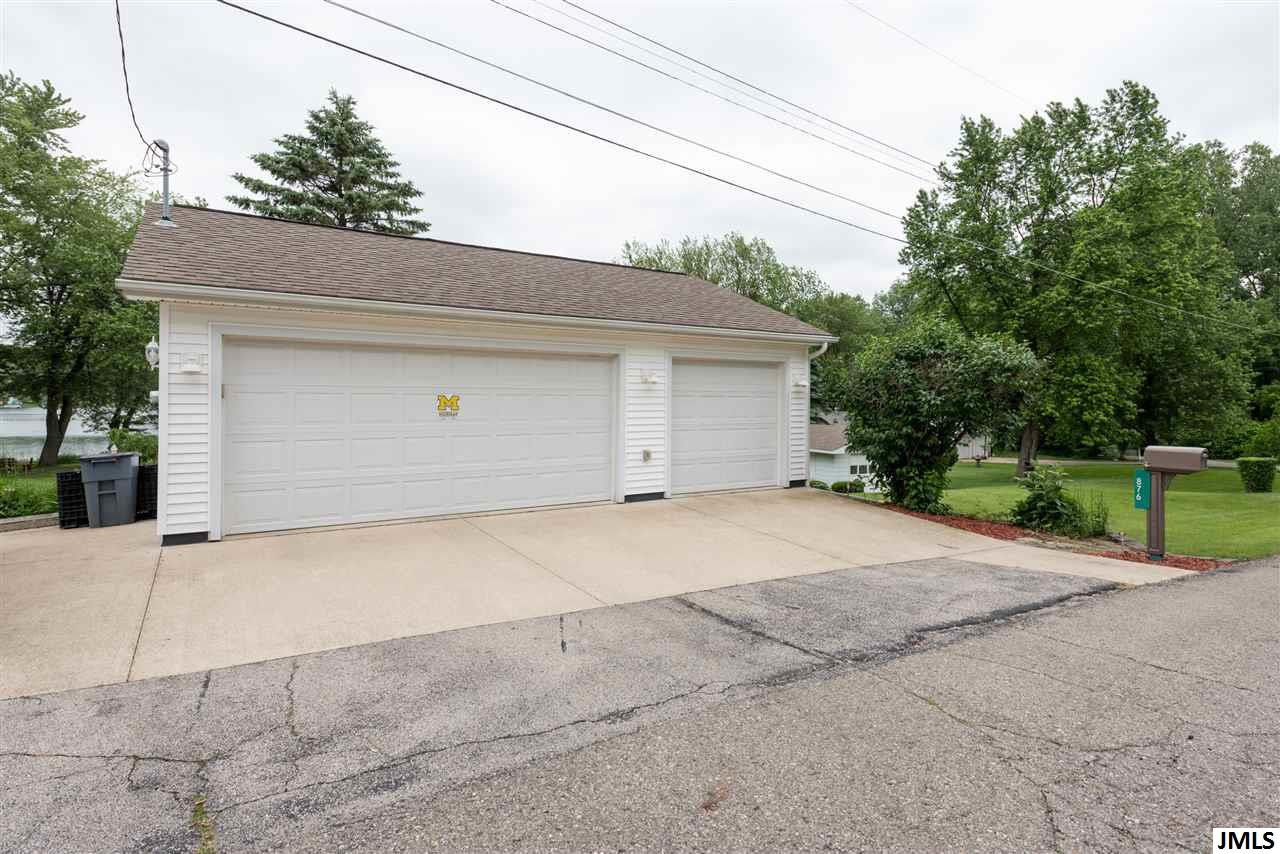 876 Marr Lake Road Onsted, MI 49265 - Photo 3 of 29 Photo 3