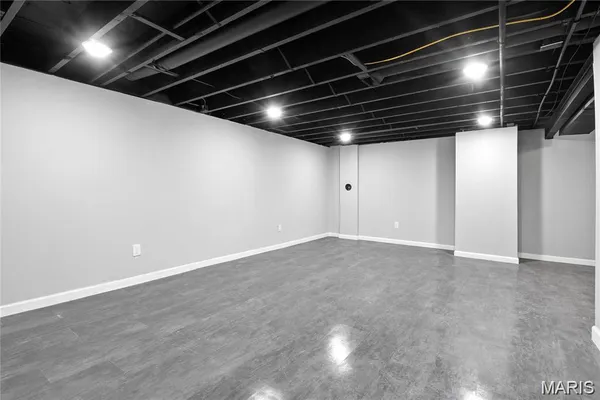 $162,500 | 2142 Sun Valley Drive, St. Louis, MO 63136