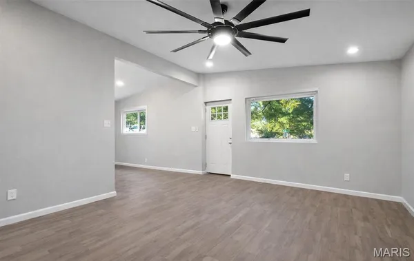 $162,500 | 2142 Sun Valley Drive, St. Louis, MO 63136