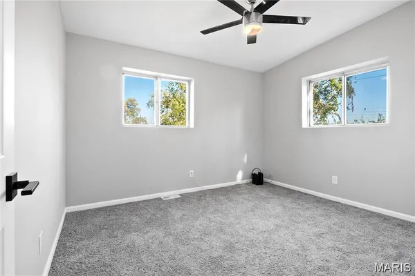 $162,500 | 2142 Sun Valley Drive, St. Louis, MO 63136