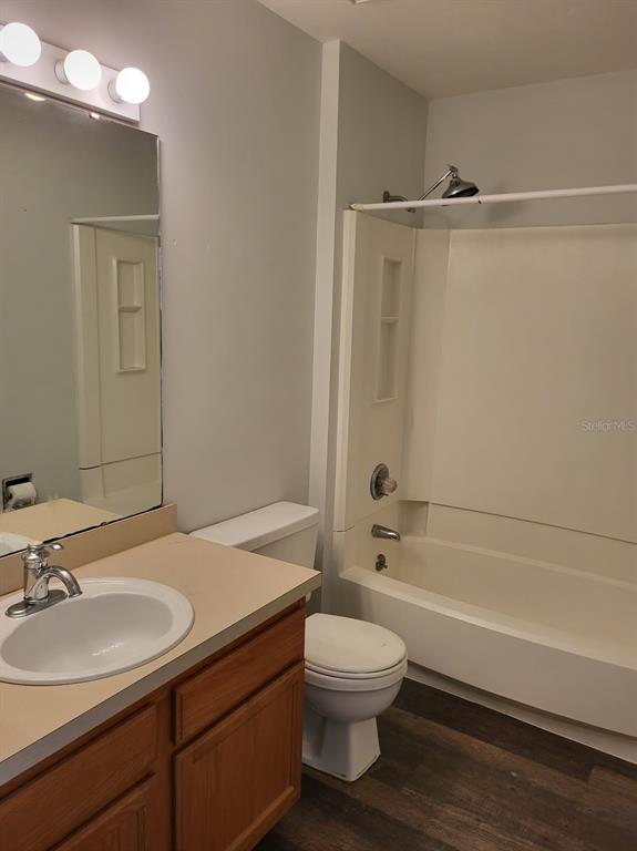3727 Southwest 28th Terrace, Unit 2 Gainesville, FL 32608 - Photo 14 of 19