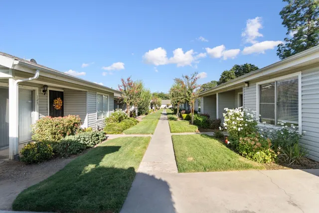 $225,000 | 303 East Bullard Avenue, Unit 122, Fresno, CA 93710