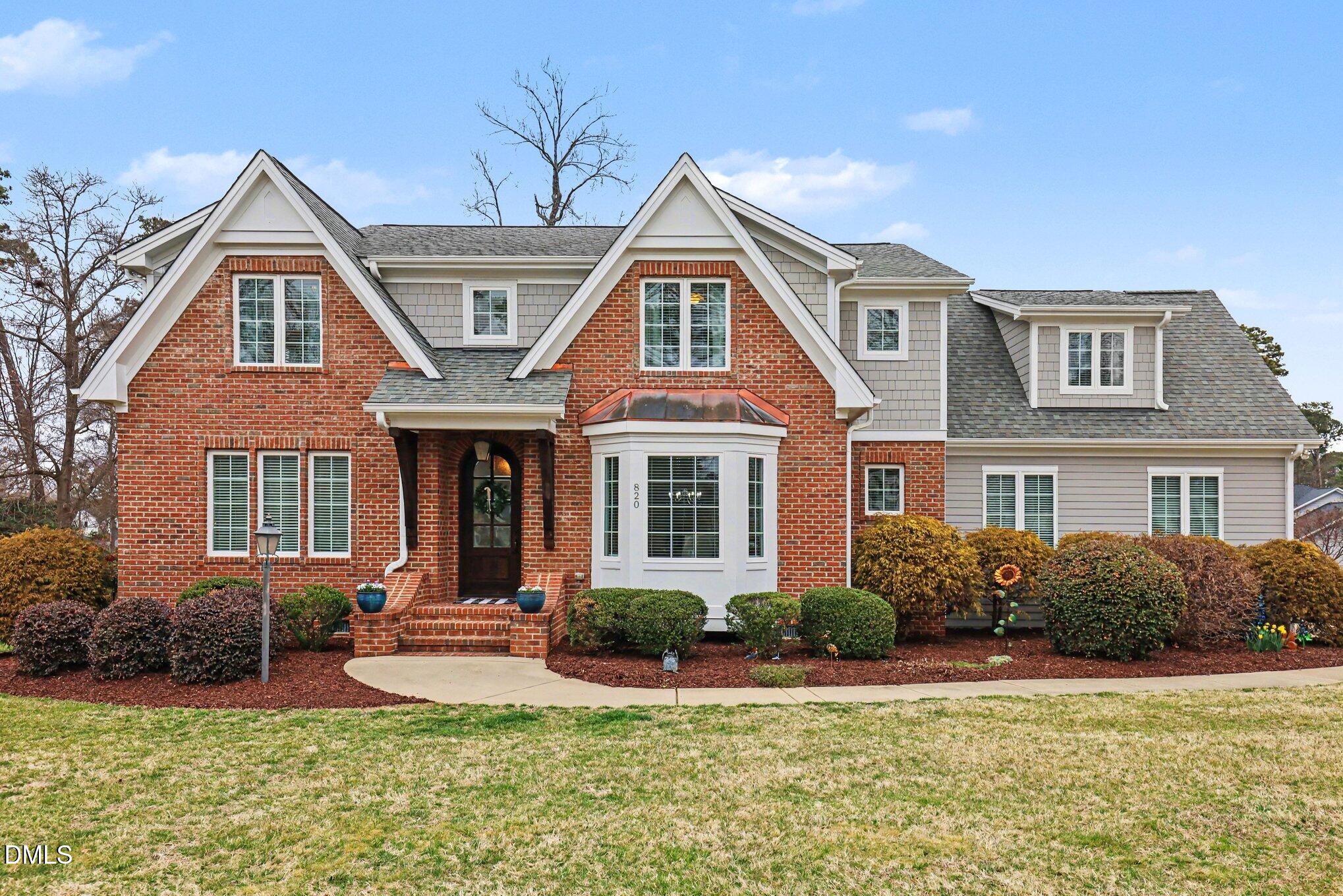 820 Shelley Road Raleigh, NC 27609 - Photo 2 of 40 002_file_5098