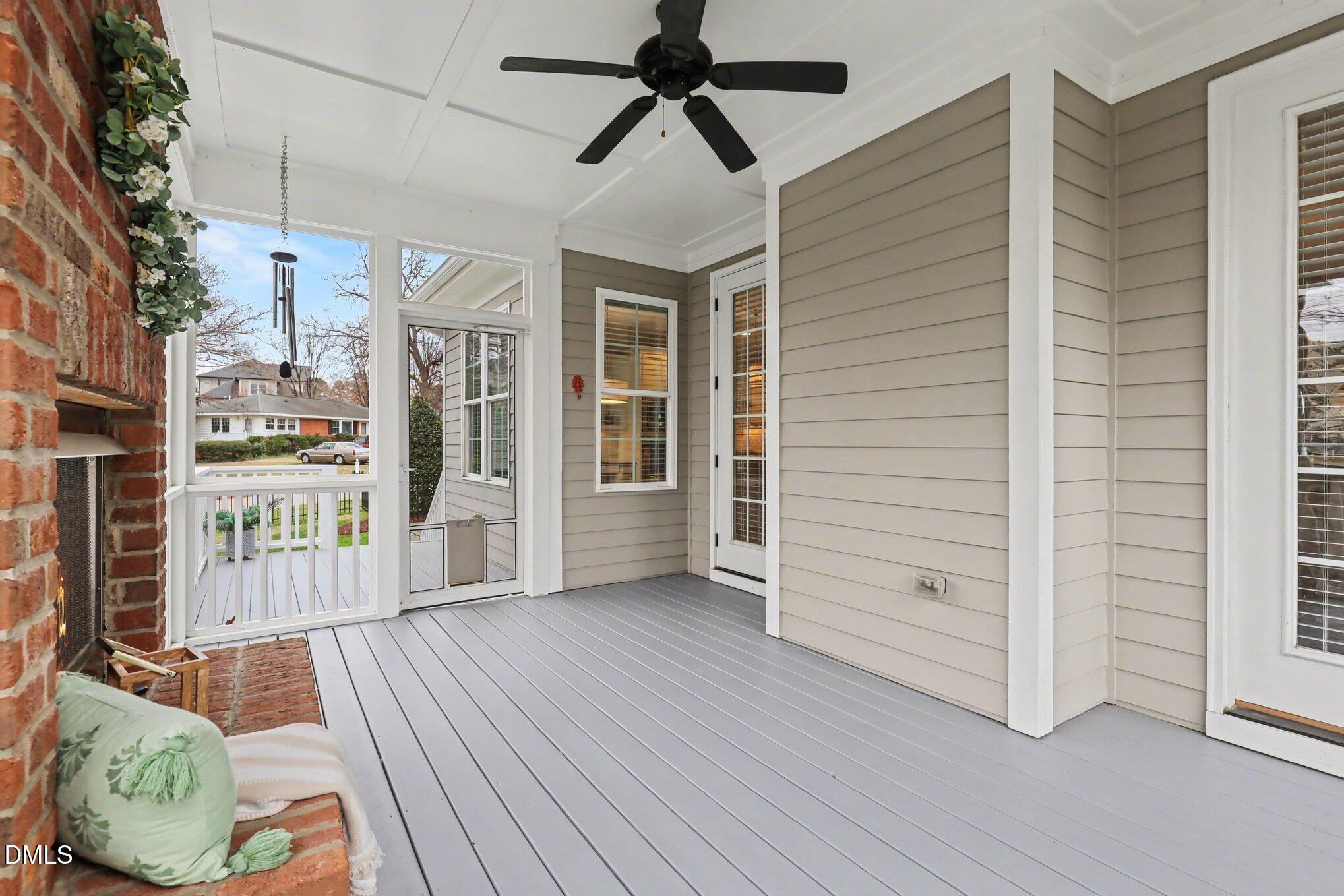 820 Shelley Road Raleigh, NC 27609 - Photo 33 of 40 034_file_2571