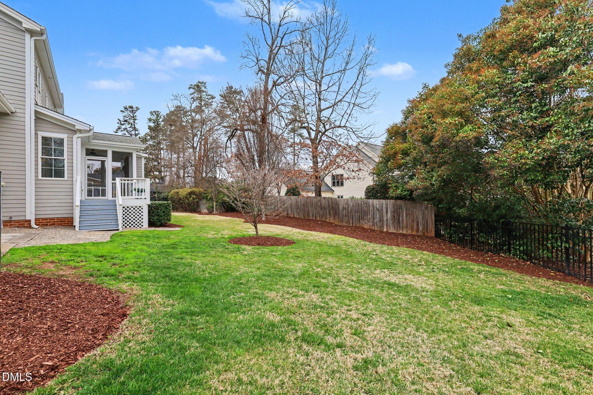 820 Shelley Road Raleigh, NC 27609 - Photo 38 of 40 039_file_3968