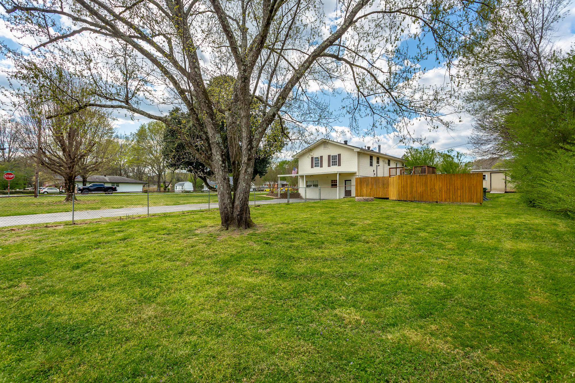 7336 Sterling Road Hixson, TN 37343 - Photo 6 of 39 7336 Sterling Rd. HD-7