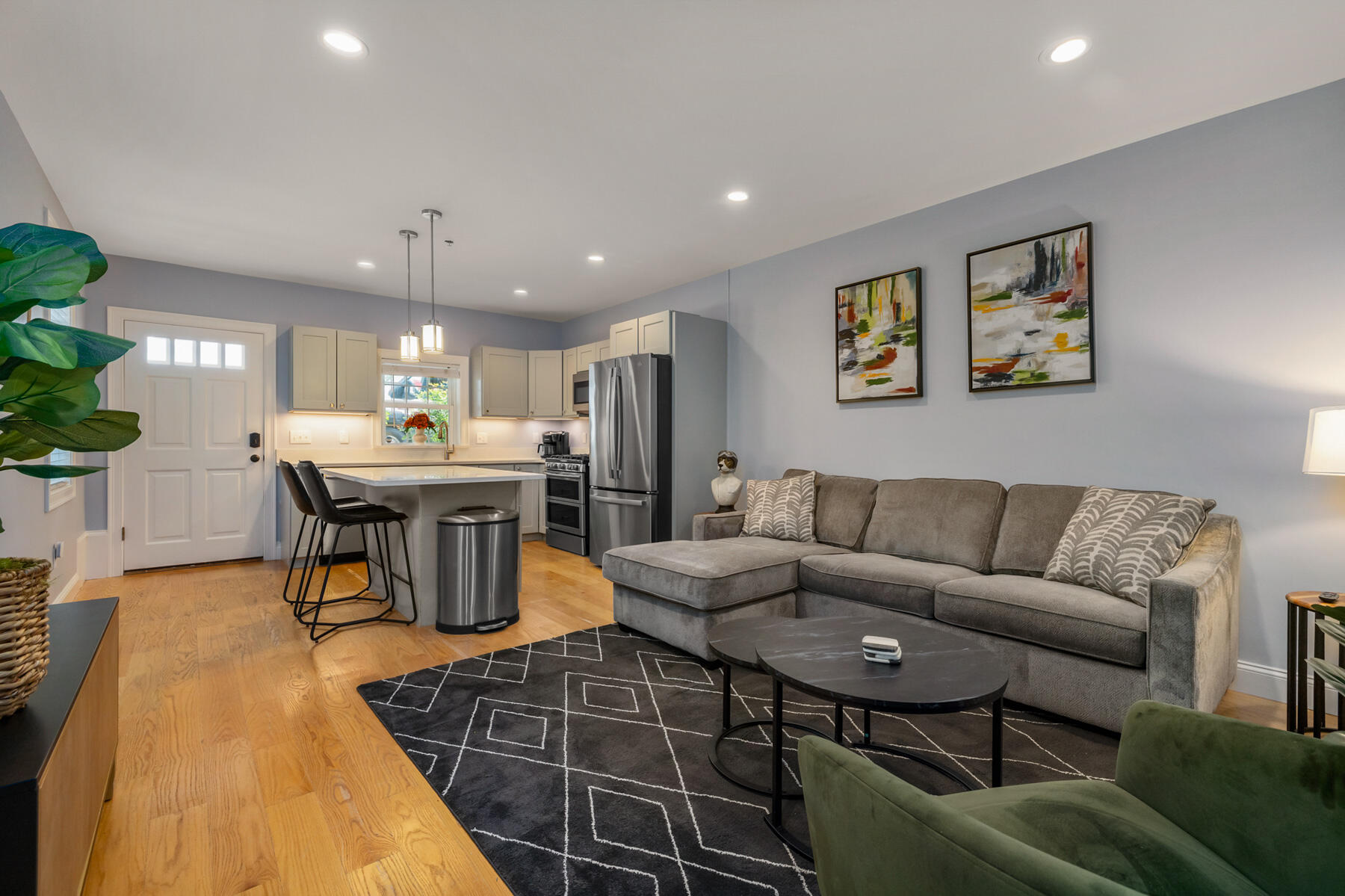 5 Pleasant Street, Unit A Kittery, ME 03904 - Photo 10 of 24 seacoastrephoto-7