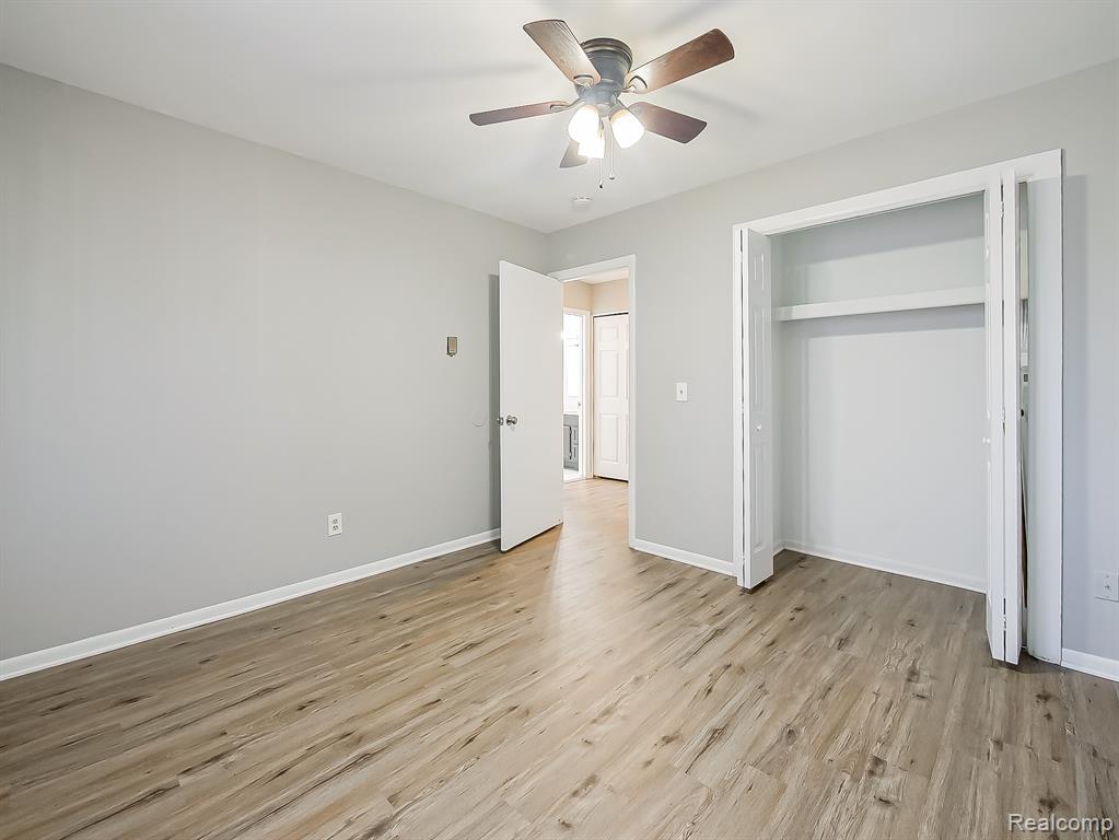121 East Van Riper Road, Unit 6 Fowlerville, MI 48836 - Photo 12 of 23