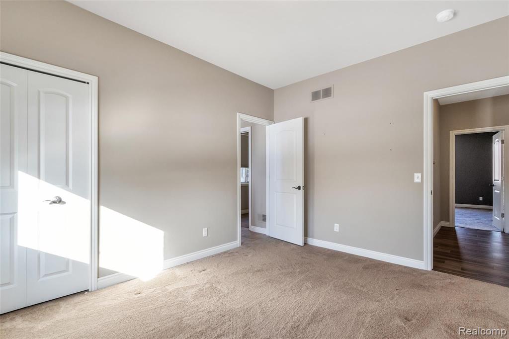 51640 Sass Road Chesterfield, MI 48047 - Photo 23 of 42