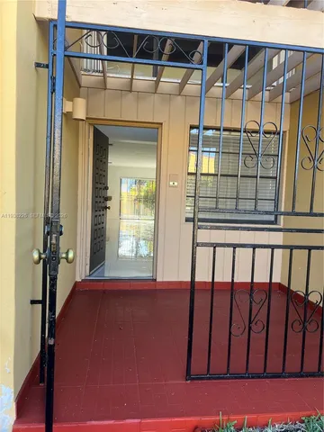 $3,300 | 2470 Southwest 108th Place, Unit 2470, Miami, FL 33165