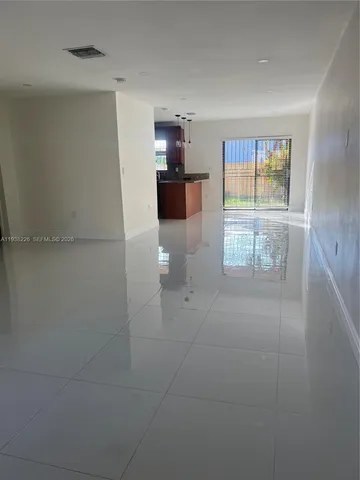 $3,300 | 2470 Southwest 108th Place, Unit 2470, Miami, FL 33165