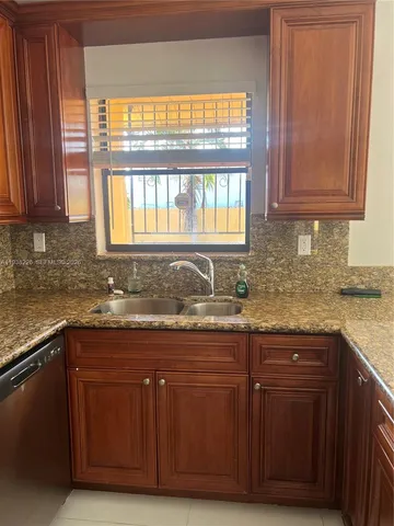 $3,300 | 2470 Southwest 108th Place, Unit 2470, Miami, FL 33165