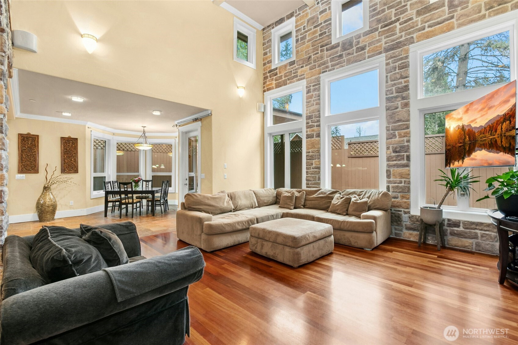 18634 92nd Avenue Northeast Bothell, WA 98011 - Photo 16 of 40