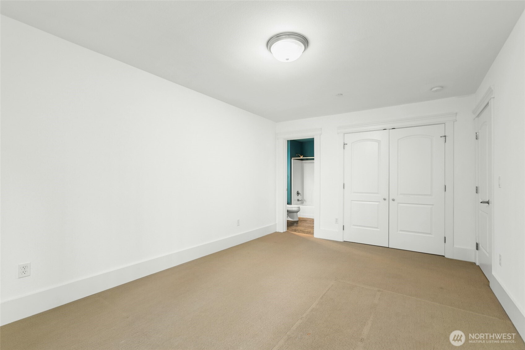 18634 92nd Avenue Northeast Bothell, WA 98011 - Photo 34 of 40