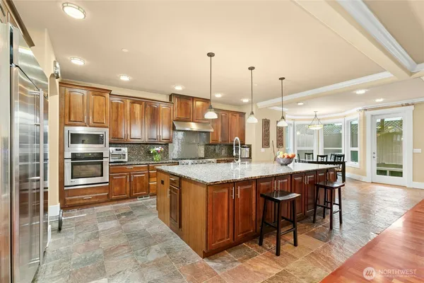 $2,099,000 | 18634 92nd Avenue Northeast, Bothell, WA 98011