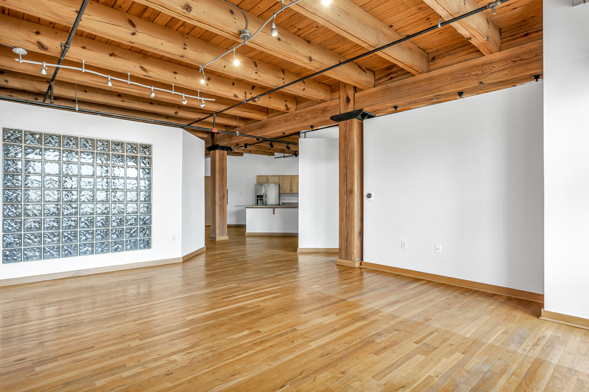 413 North 2nd Street, Unit 320 Milwaukee, WI 53203 - Photo 12 of 38 Living Room