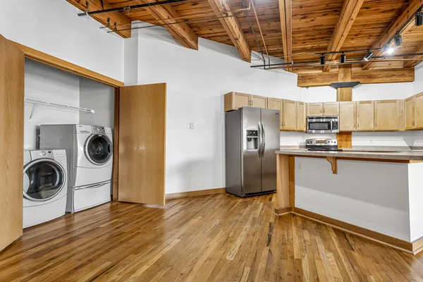 $2,250 | 413 North 2nd Street, Unit 320, Milwaukee, WI 53203