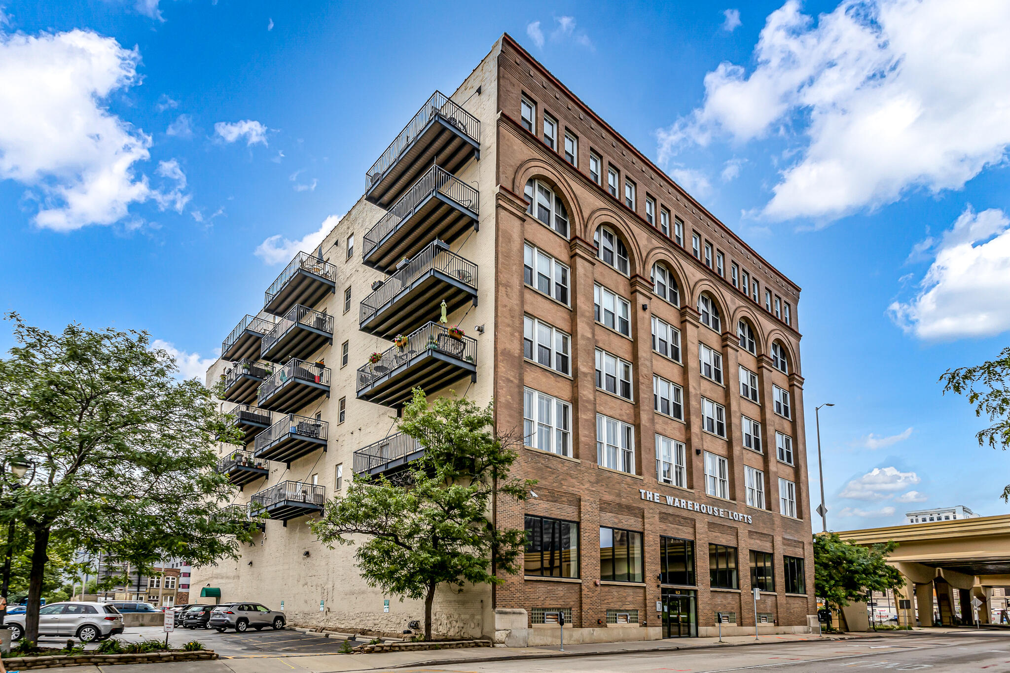 413 North 2nd Street, Unit 320 Milwaukee, WI 53203 - Photo 3 of 38 Warehouse Lofts Building