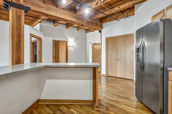 $2,250 | 413 North 2nd Street, Unit 320, Milwaukee, WI 53203
