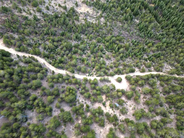 a view of a big yard with green space