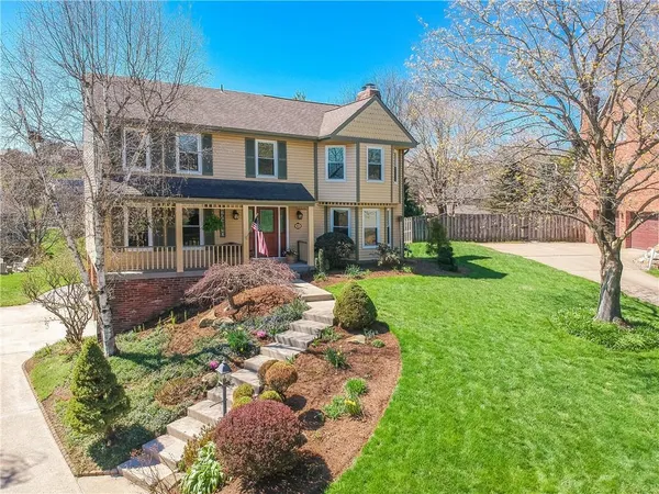 $660,000 | 925 Summit Drive, Wexford, PA 15090