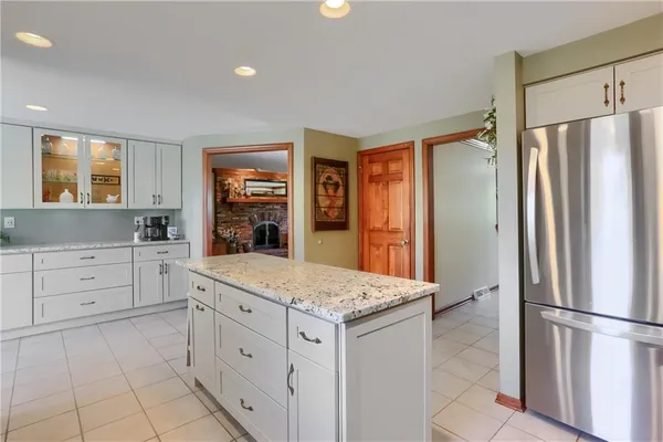$660,000 | 925 Summit Drive, Wexford, PA 15090