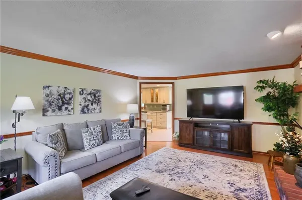 $660,000 | 925 Summit Drive, Wexford, PA 15090