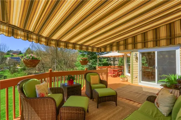 $660,000 | 925 Summit Drive, Wexford, PA 15090