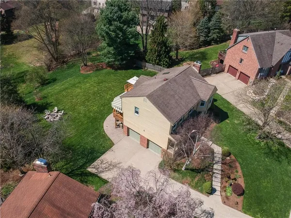 $660,000 | 925 Summit Drive, Wexford, PA 15090