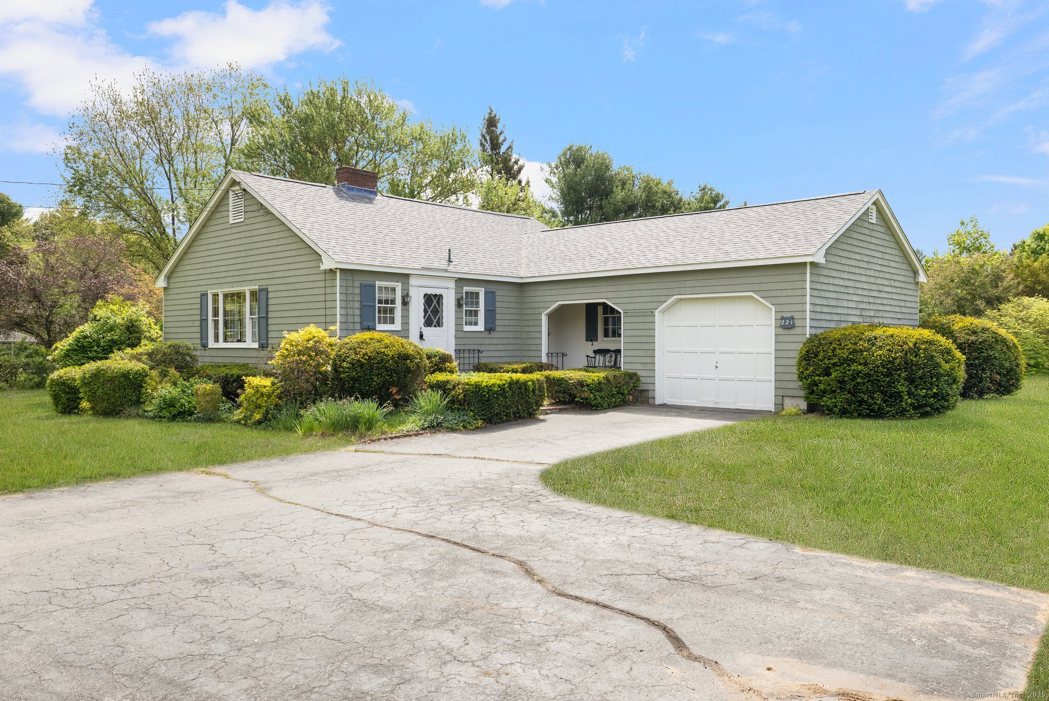 221 Cemetery Road Plainfield, CT 06374 - Photo 1 of 1