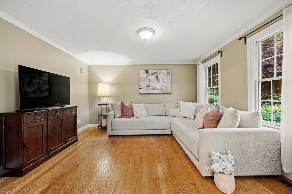 91 Hartness Road Sutton, MA 01590 - Photo 12 of 42 Gallery Image 12