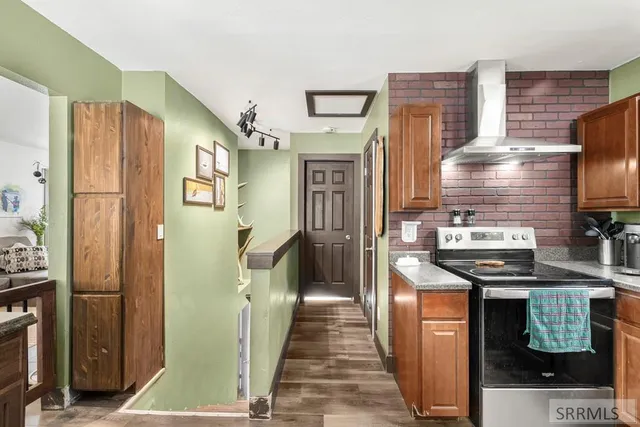 $305,000 | 335 Willard Avenue, Pocatello, ID 83201