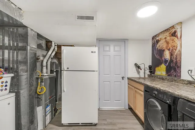 $305,000 | 335 Willard Avenue, Pocatello, ID 83201