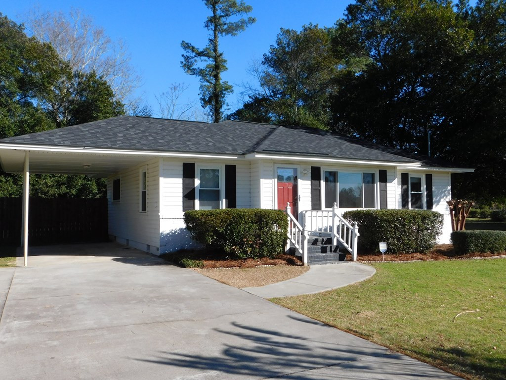 305 Stuckey Street Sumter, SC 29150 - Photo 2 of 35 Gallery Image 2
