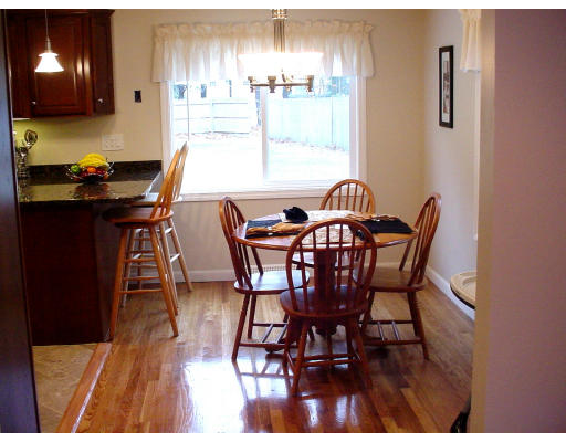 74 Old Farm Road Mansfield, MA 02048 - Photo 13 of 19 Gallery Image 13
