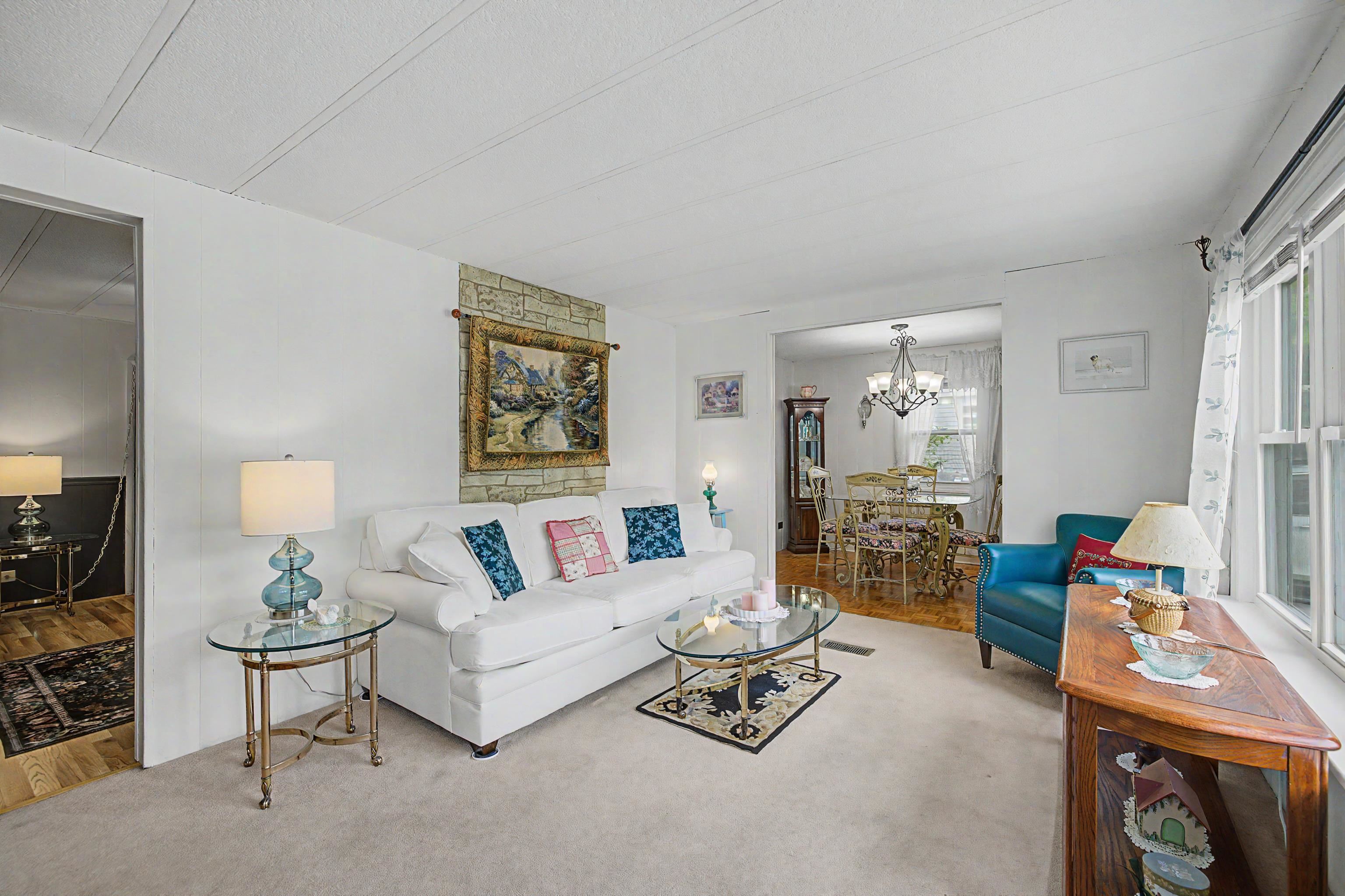 143 Robin Hood Lane Exeter, NH 03833 - Photo 4 of 28