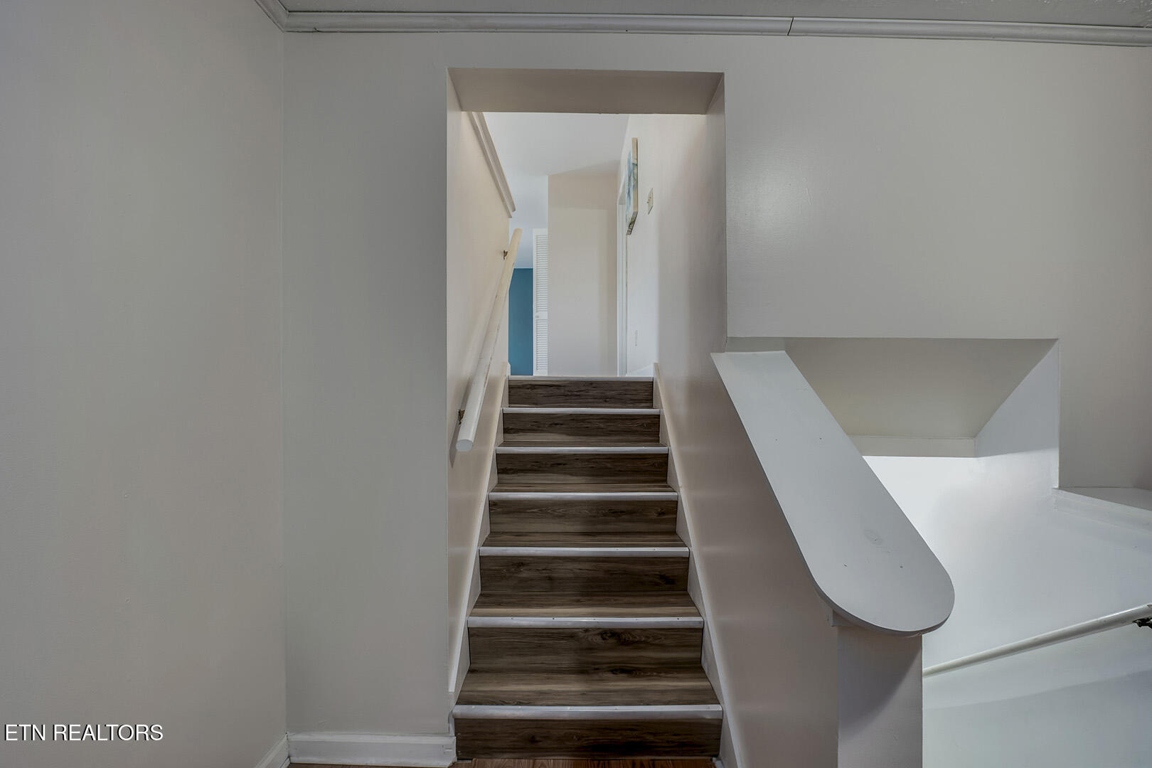 420 Matlock Road Lenoir City, TN 37771 - Photo 25 of 50 25_MatlockRoad_420_MasterStairs