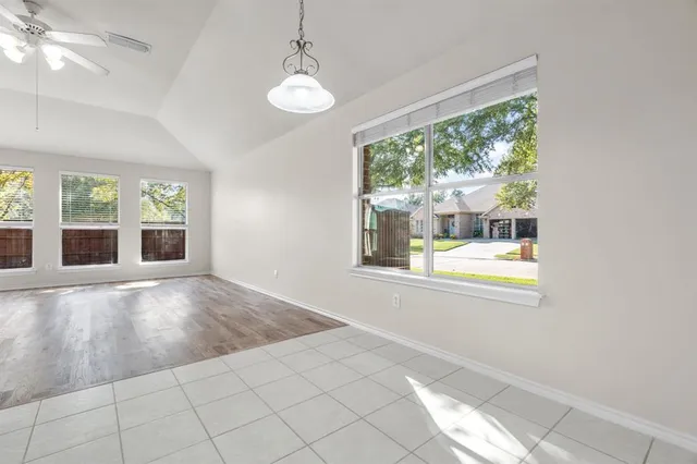 $2,400 | 6005 Parkplace Drive, Denton, TX 76226